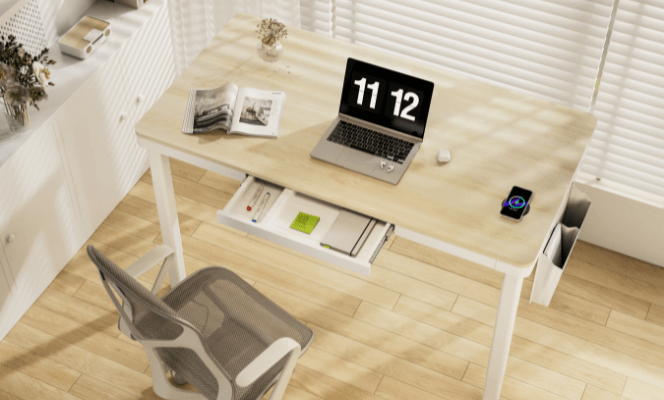 E desk quad banner 2