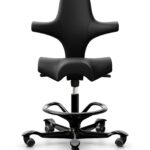 Εργονομική καρέκλα γραφείου Hag Capisco 8106 - τεχνητό δέρμα με υποπόδιο