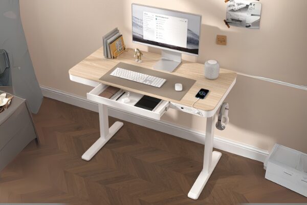 E desk dual banner 1 E desk dual banner 1